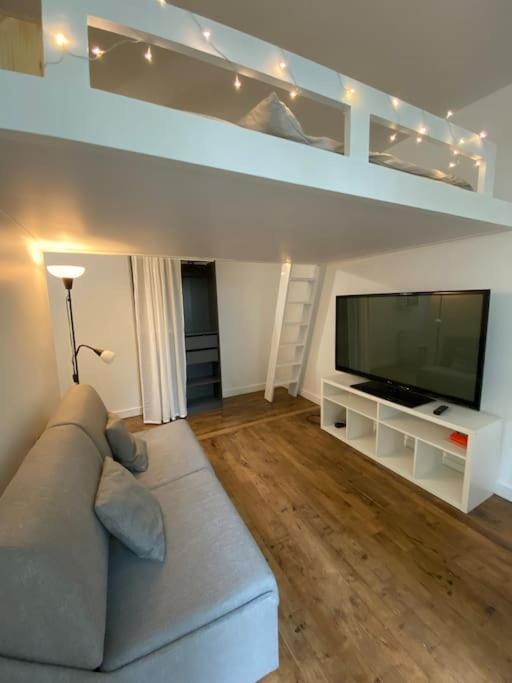 Appartement De Charme Pres Du Stade De France Saint-Denis  Exterior photo